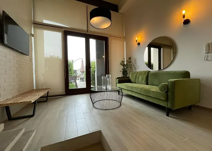 Espectacular Loft con Estacionamiento en la Mejor Zona de Valparaíso Servicio HOM